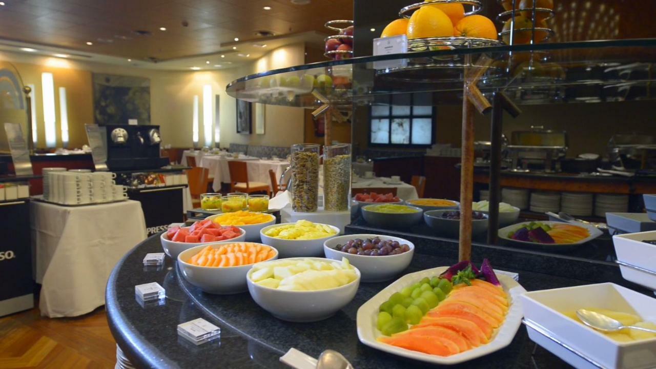 Hotel Miguel Angel Мадрид Экстерьер фото Fruit salad
