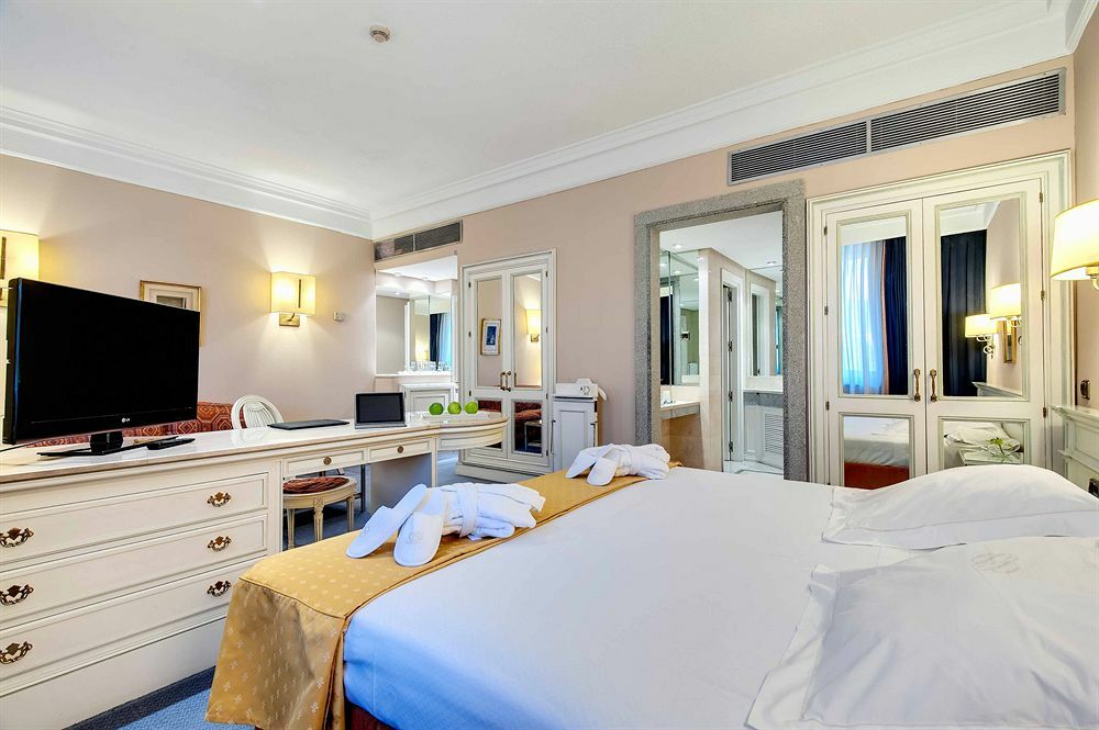 Hotel Miguel Angel Мадрид Экстерьер фото Deluxe Room